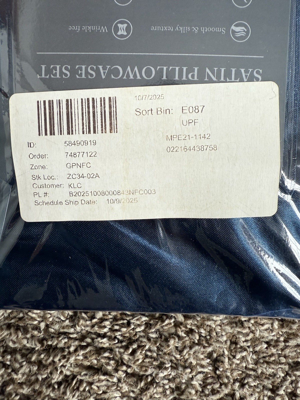 Standard size Satin Pillow case set Deep blue NEW in packaging gallery