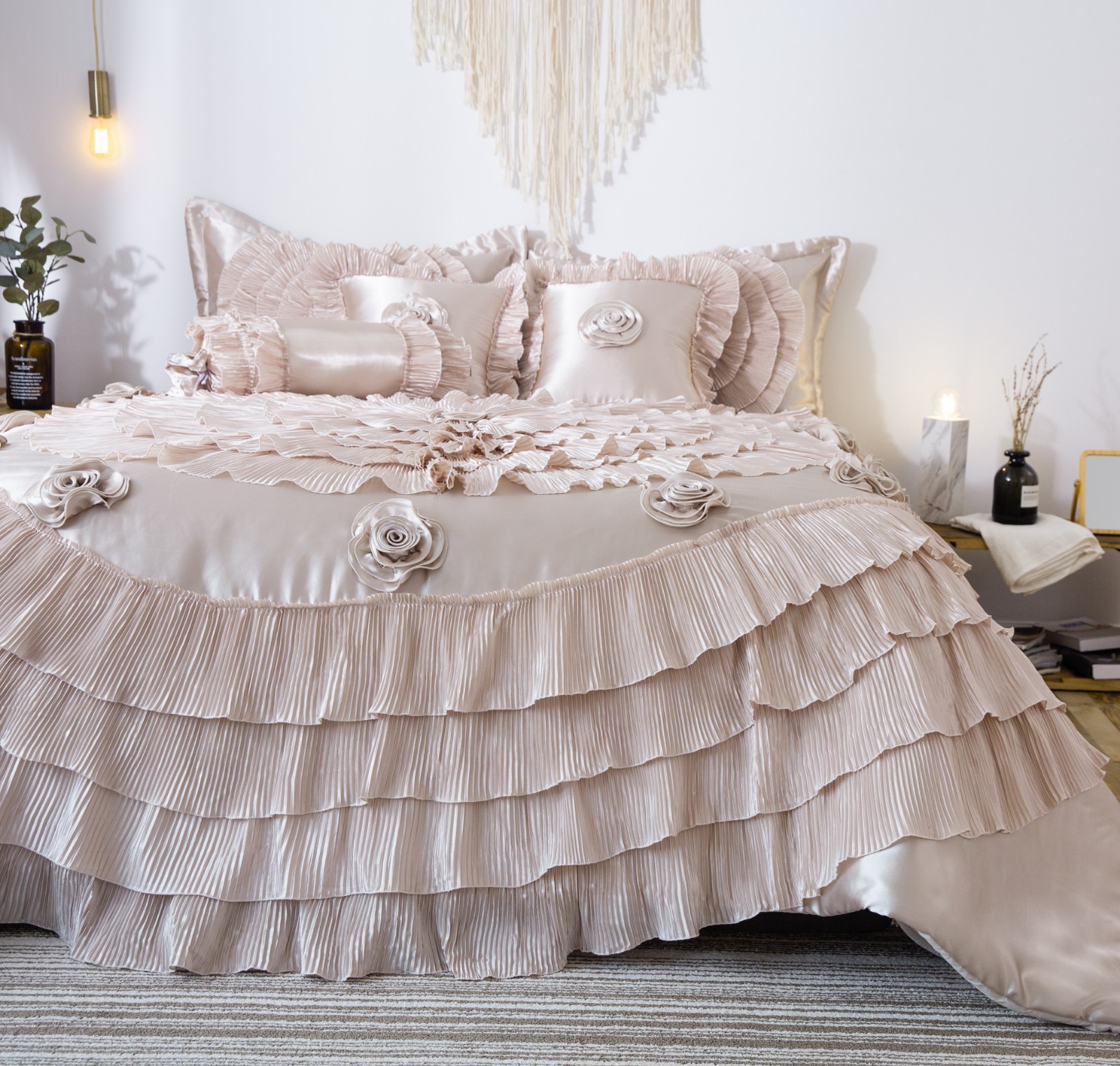 Tache Champagne Fancy Satin Ruffled Luxury Wedding Comforter Bedding Quilt Set gallery