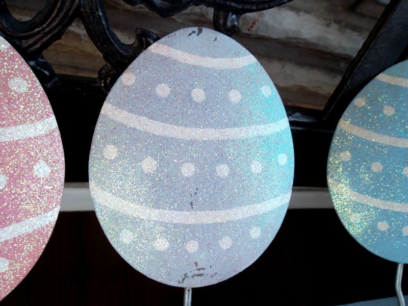 Metal Easter Egg Wall Decorations or Plant Stakes Pastel Colored Eggs Unique LOT gallery