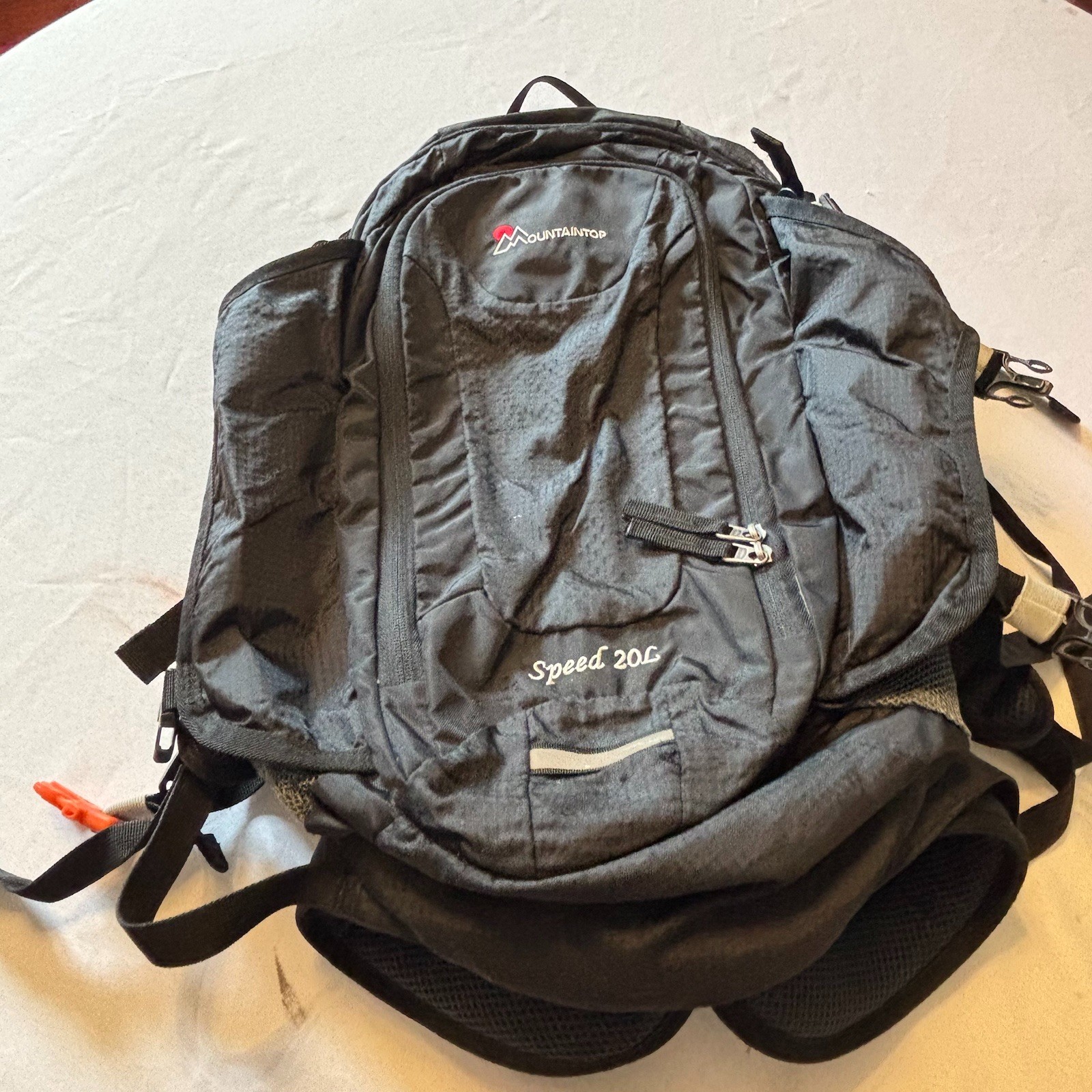 Mountaintop Outdoor Backpack 20L  Black 2