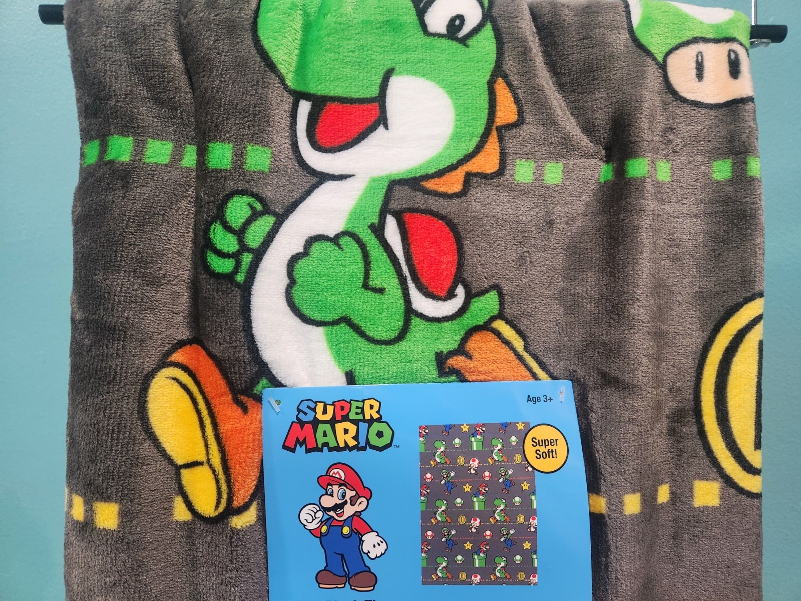 NINTENDO SUPER MARIO LUIGI & FRIENDS SOFT PLUSH THROW 50IN X 70IN AGE 3+ NWT gallery