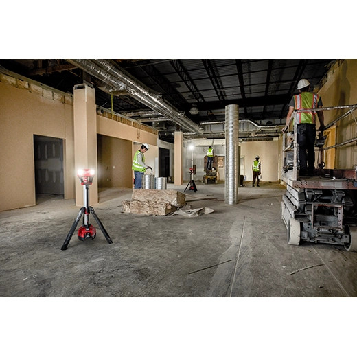 Milwaukee 2136-20 M18 Cordless Multi-Directional Rocket Tower Light/Charger gallery