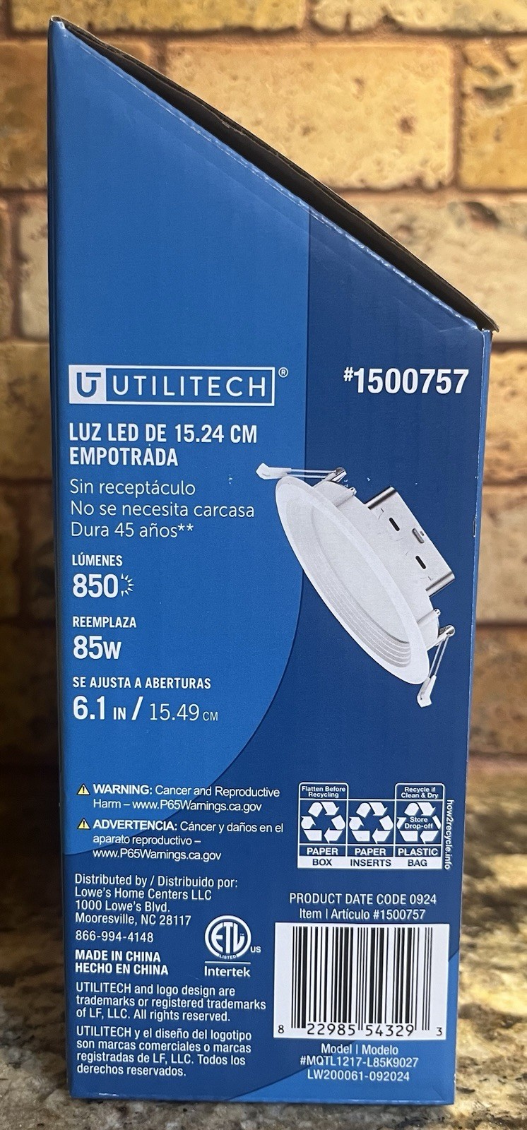 Utilitech 6" LED Recessed Light - 850 Lumens - Adjustable White - 2700k - 6500k gallery
