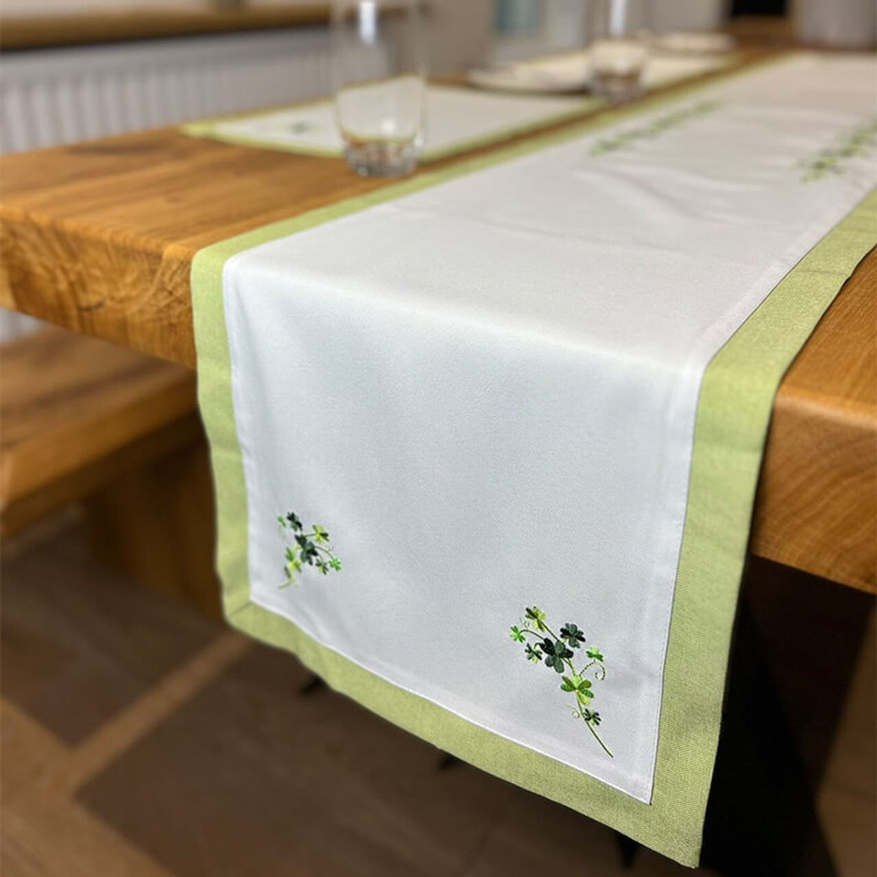 Samuel Lamont Irish Shamrock Table Runners, 100% Polyester Irish Housewarming gallery