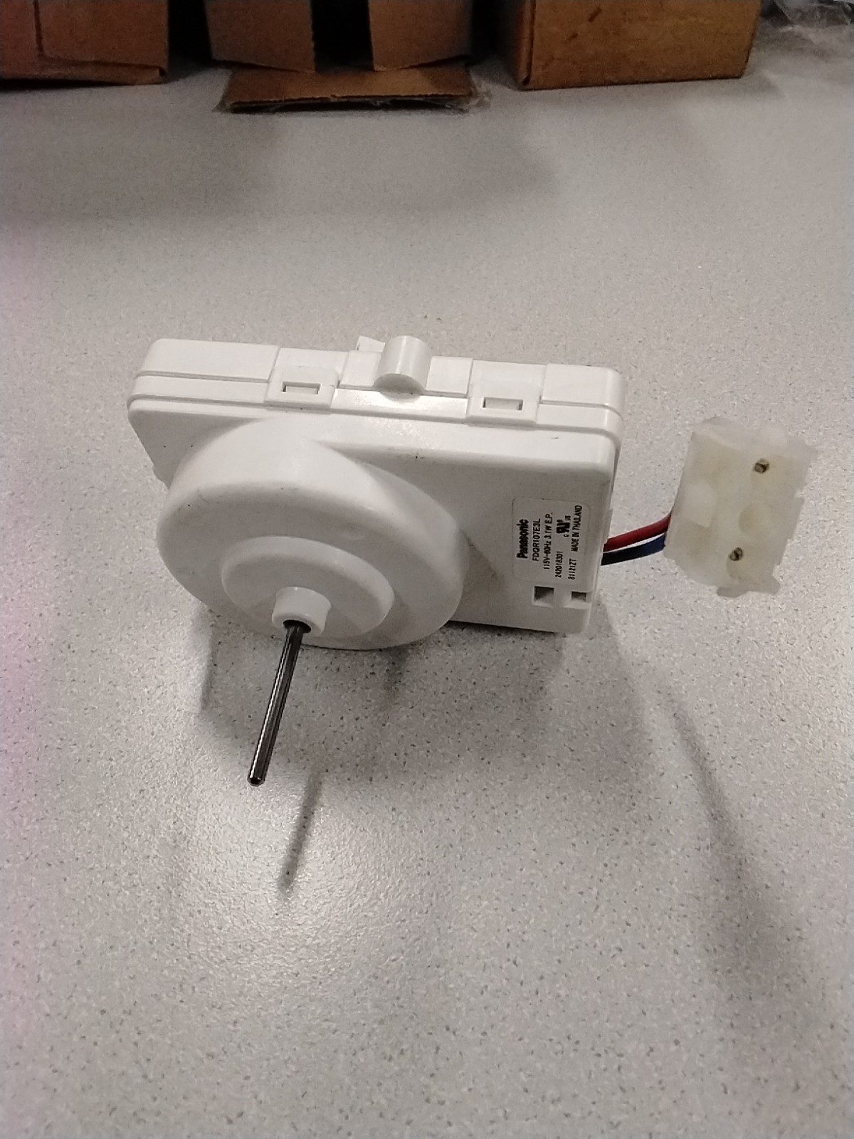 OEM Frigidaire 242018304 Refrigerator condenser fan motor gallery