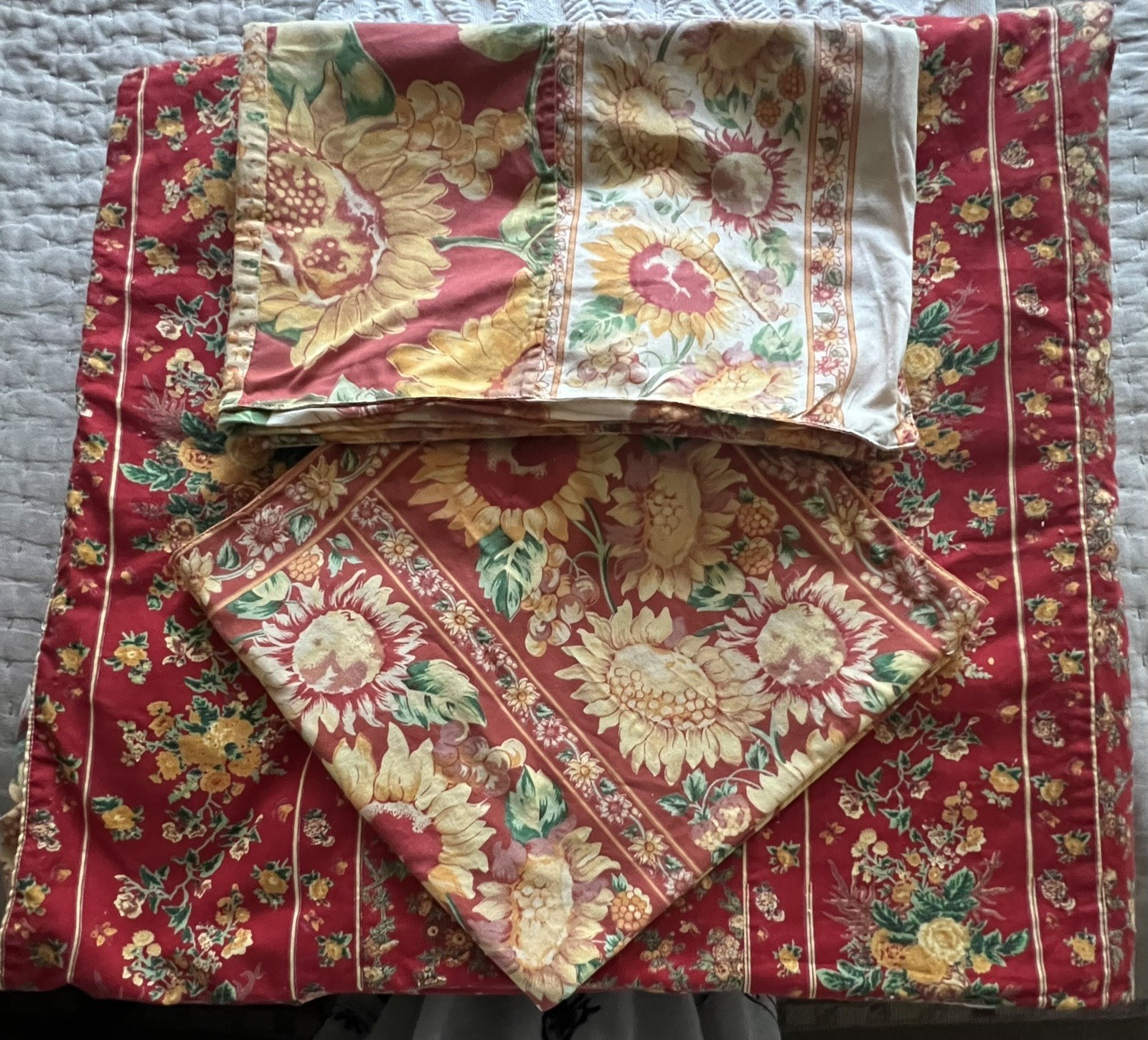 April Cornell Double Cotton Patchwork Floral Quilt Set Multicolor gallery