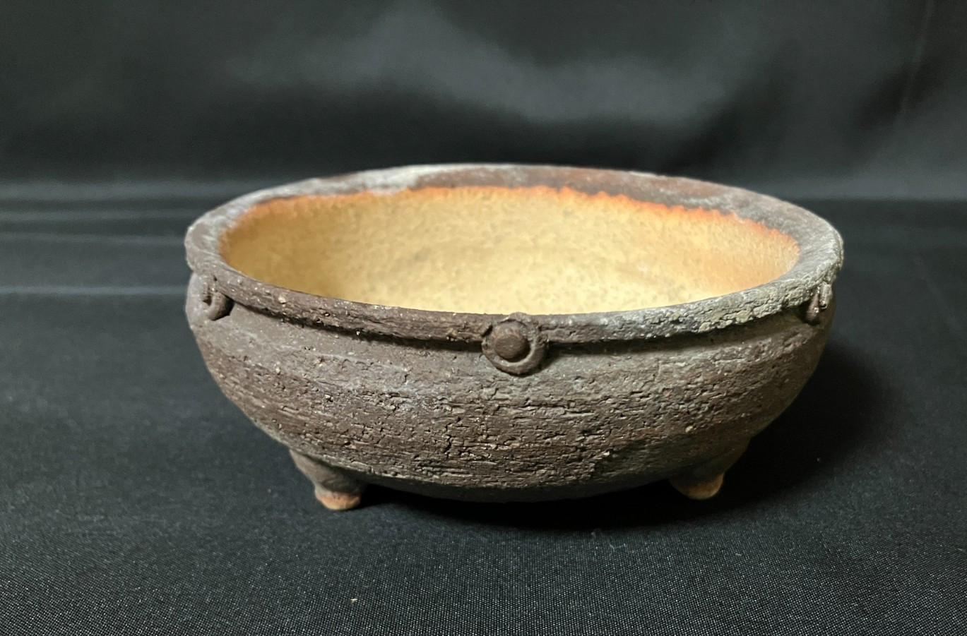 Japanese Bonsai Pot Round Unglazed Rustic Clay Small Size Vintage Wabi Shohin gallery