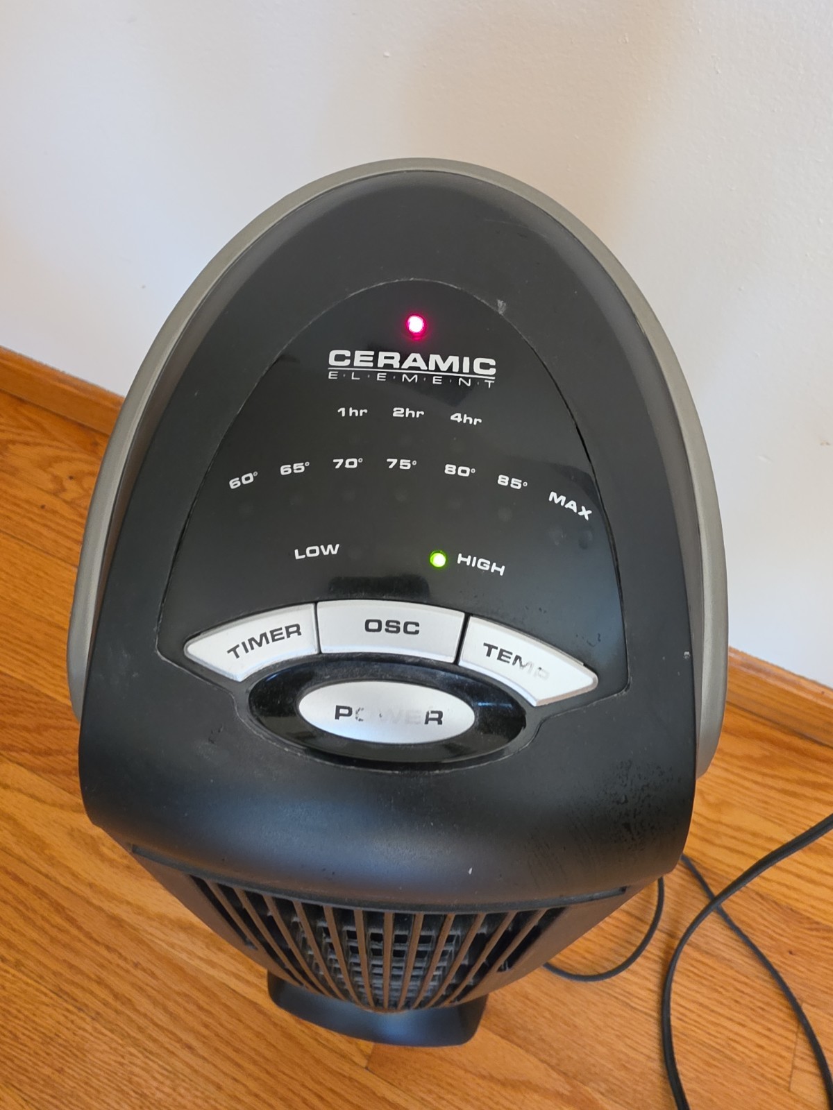 Lasko 751320 1500W Built-In Ceramic Tower Heater 23 in. - NO REMOTE - USED gallery