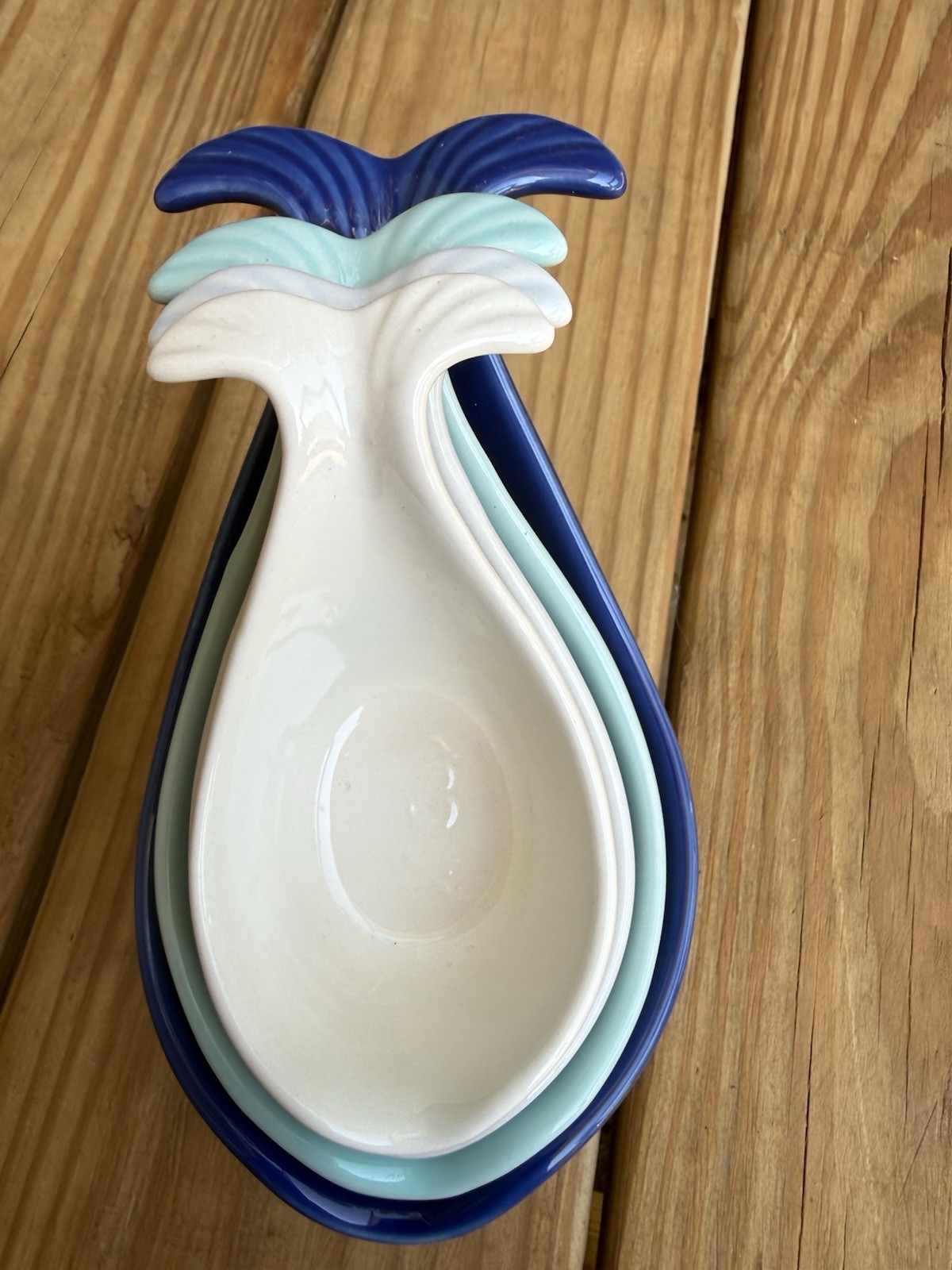 Set 4 Stoneware Blue Whale Stackable Nesting Measuring Cups Nautical 1-1/4 Cup gallery