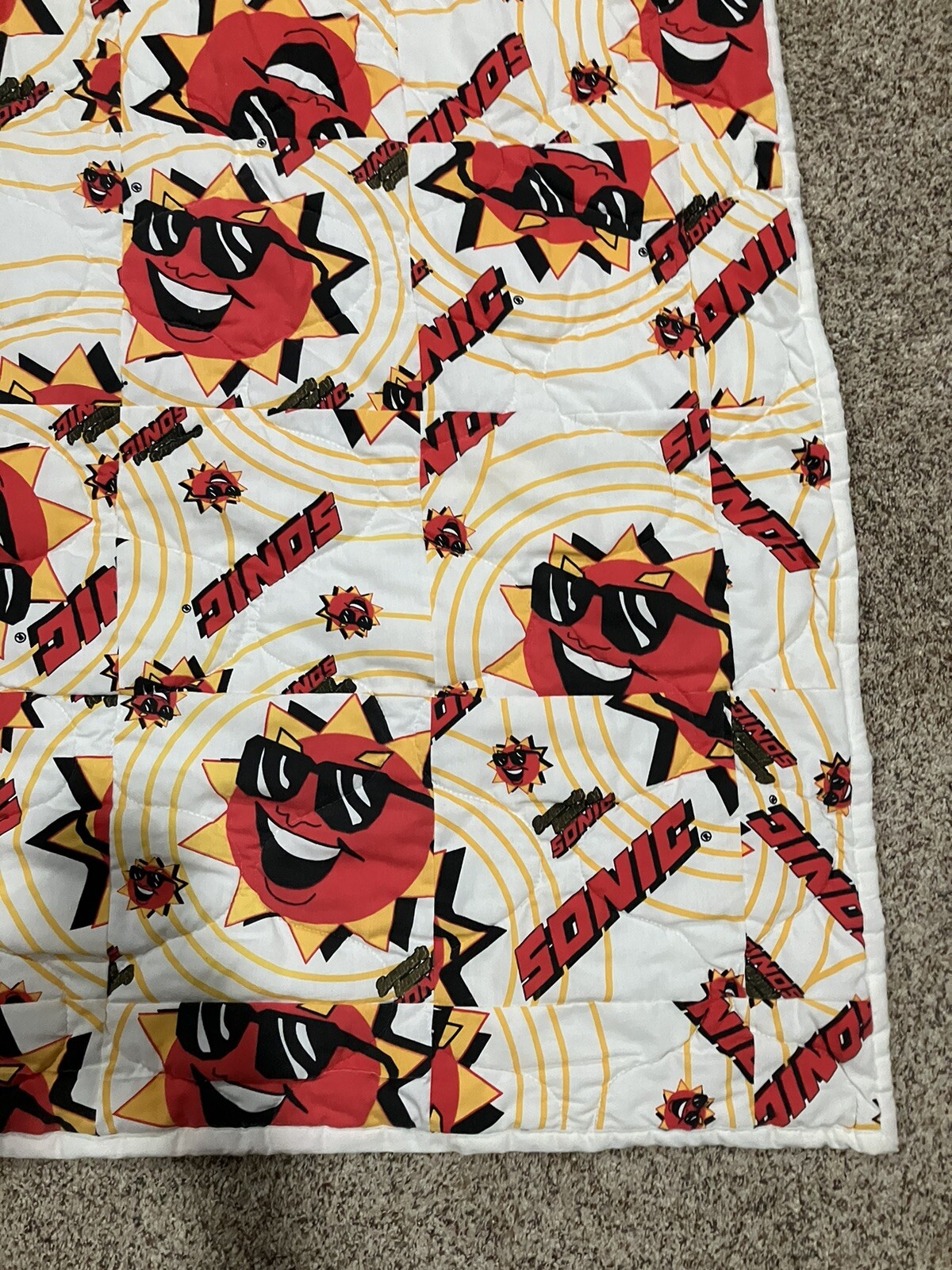 Vintage Sonic Drive-In Comforter 83x74 Bedding Blanket **Super Rare** gallery