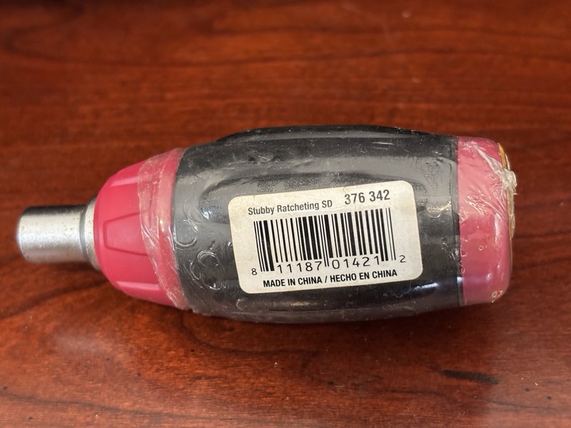 Stubby Ratcheting SD 376342 Screwdriver with Bits- gallery