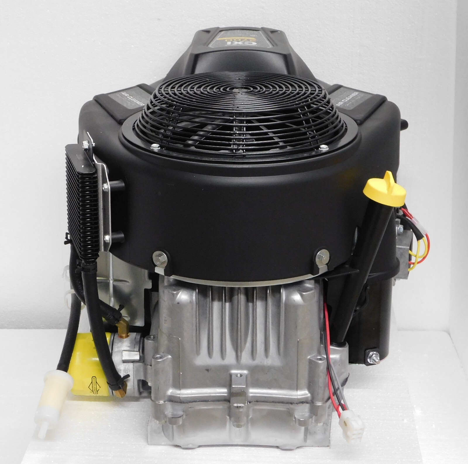 Briggs & Stratton 27 HP 810cc CXi Series Engine 1-1/8 x 4-5/16 #49T877-0035 gallery