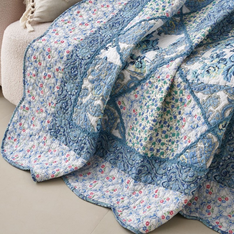 Tache Cotton Patchwork Petal Dance Blue White Floral Paisley Quilt Throw Blanket gallery