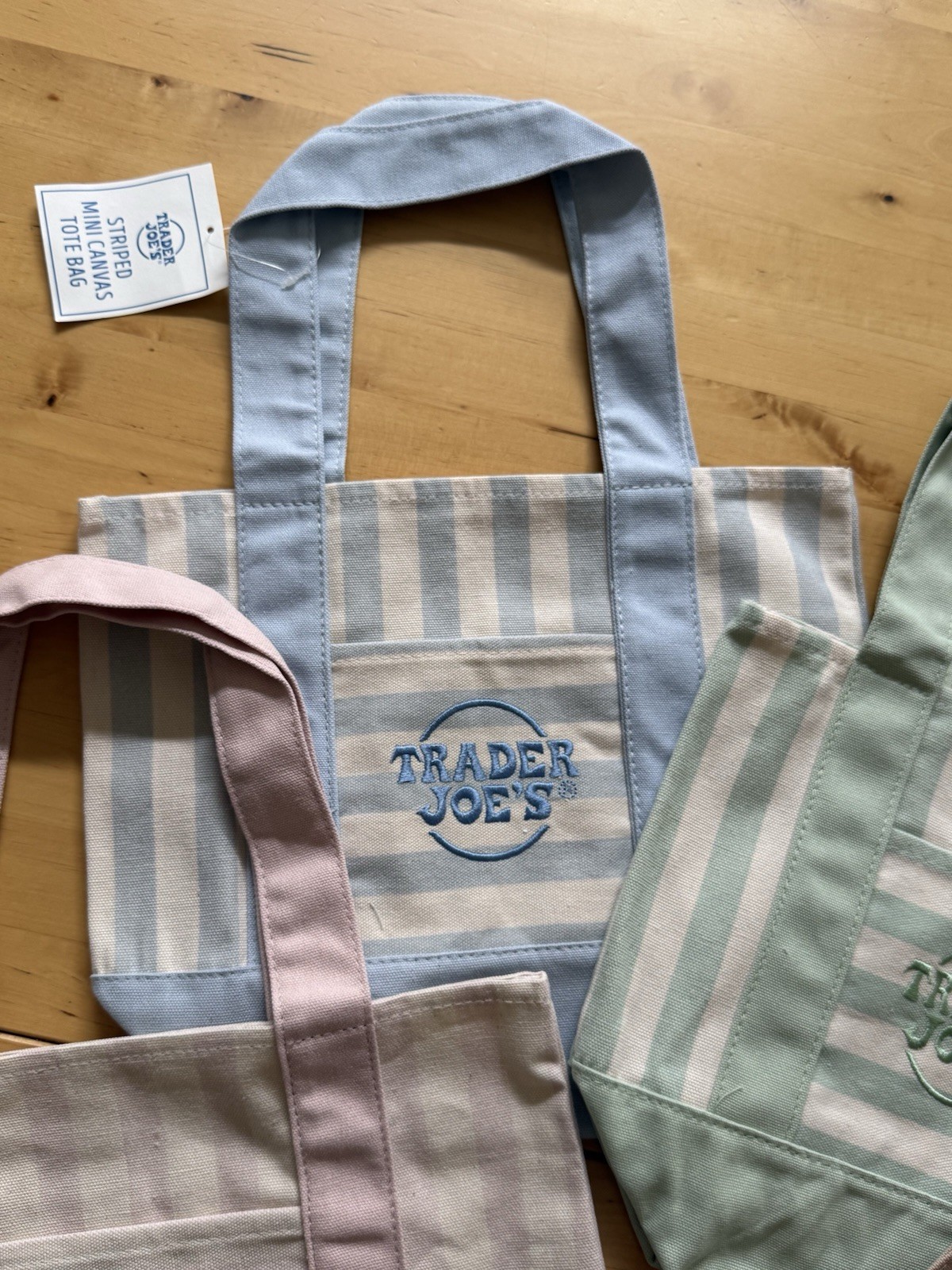Summer 2026 Trader Joe’s Striped Mini Pastel Canvas Tote Bag Set Of 4 NWT gallery