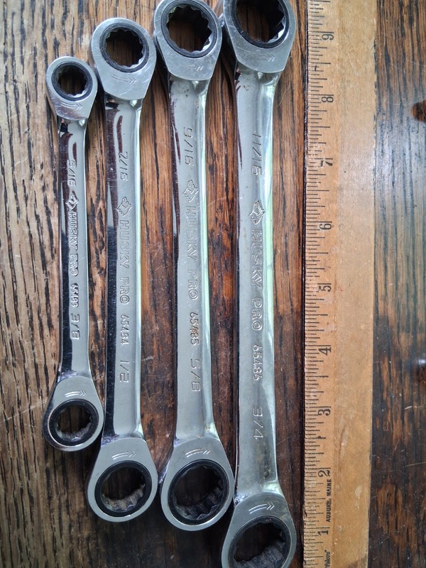 Husky 4-Piece Ratcheting Closed Box SAE Wrench Set 12 pt Excellent Condition gallery