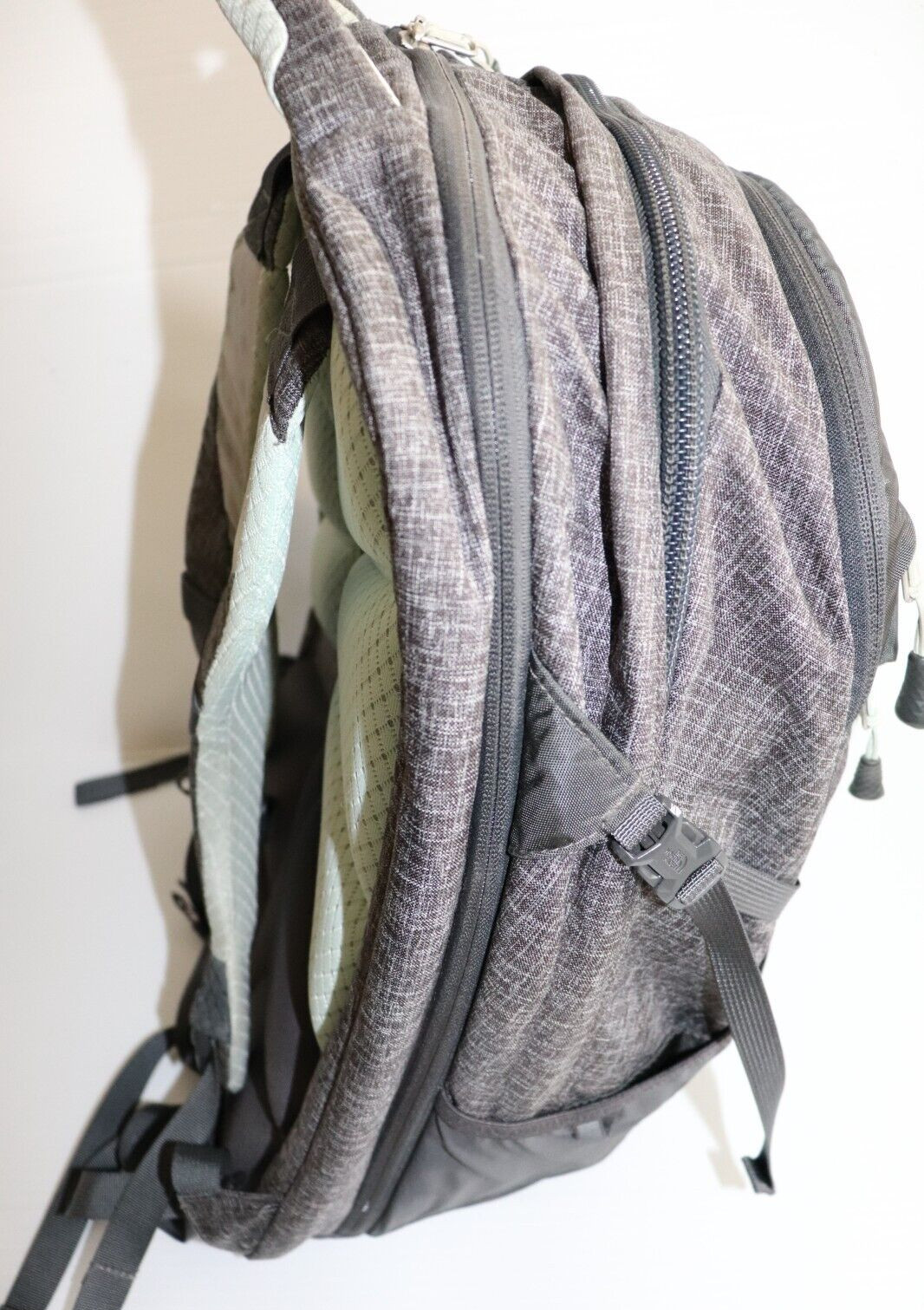 The North Face Surge Computer Bag Flex Vent Padded Backpack 4