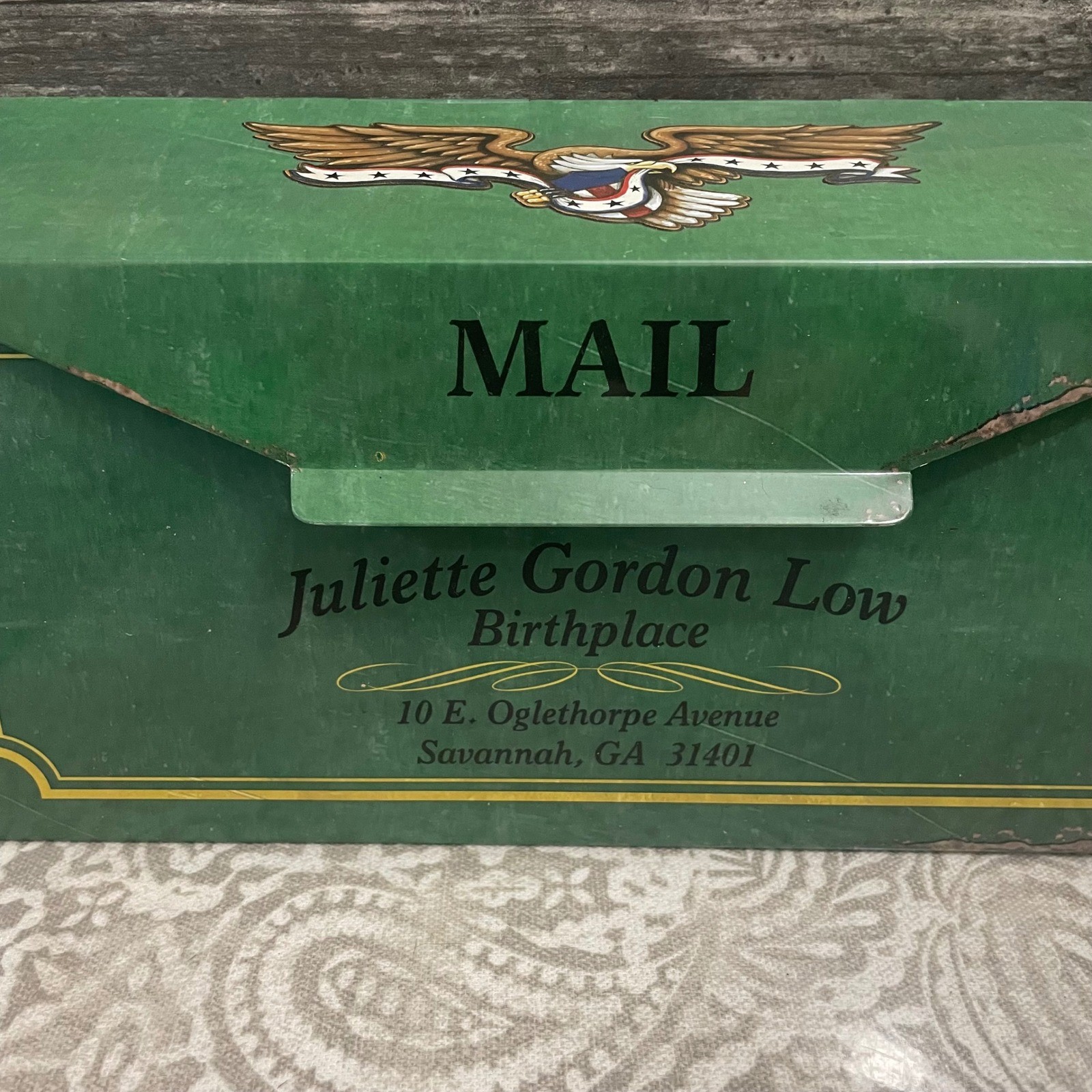 Juliette Gordon Low Birthplace Mailbox Green Tin Eagle Girl Scouts Collectible gallery