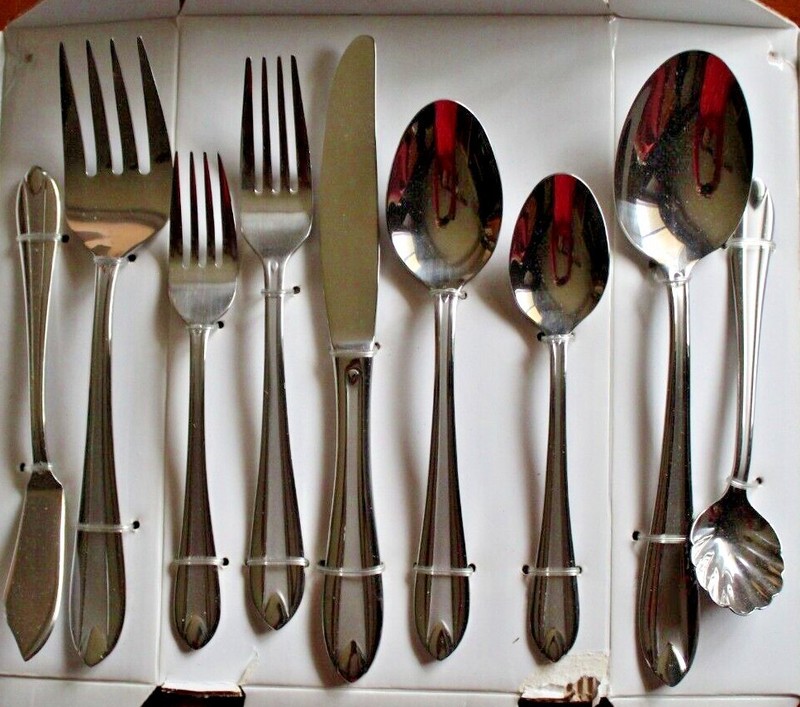CLASSY ANASTASIA Hampton Silversmiths OPEN STOCK Unused Stainless Flatware China gallery