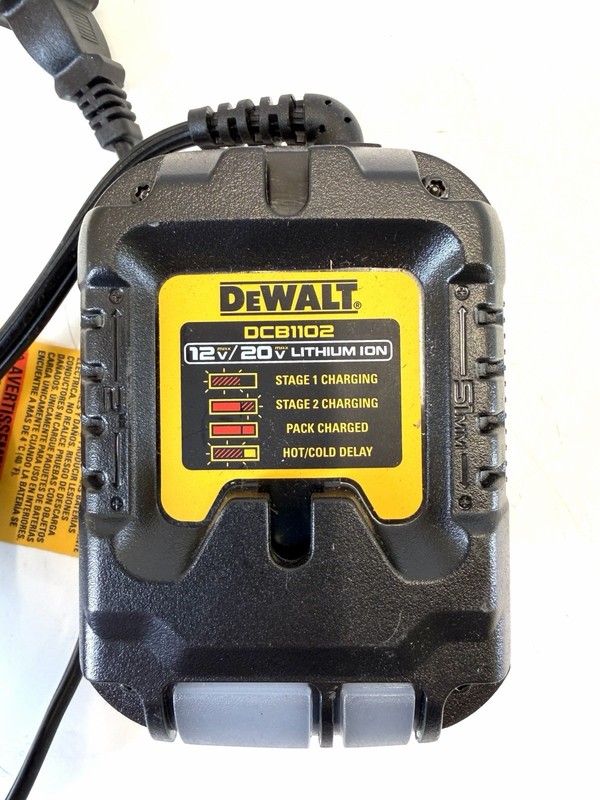 DeWalt 12V/ 20V MAX FLEXVOLT 2 Amp Battery Charger Model DCB1102 gallery