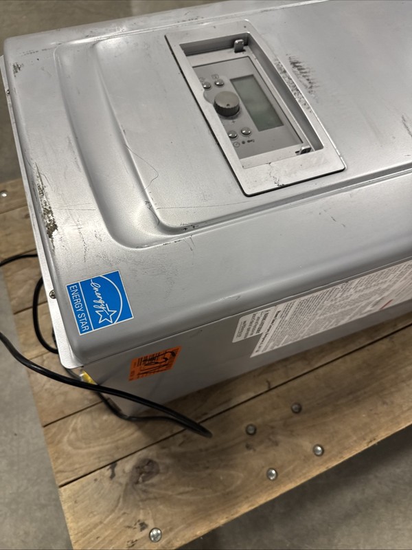 Rheem Performance Platnium ECOH200DVRHLN Tankless Water Heater (FOR PARTS ONLY) gallery