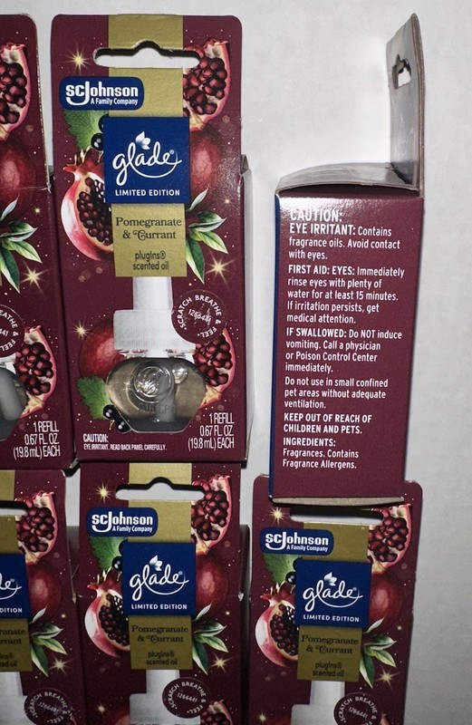 Glade 10 Pack Limited Edition PlugIns Scented Oil Refills Pomegranate & Currant gallery
