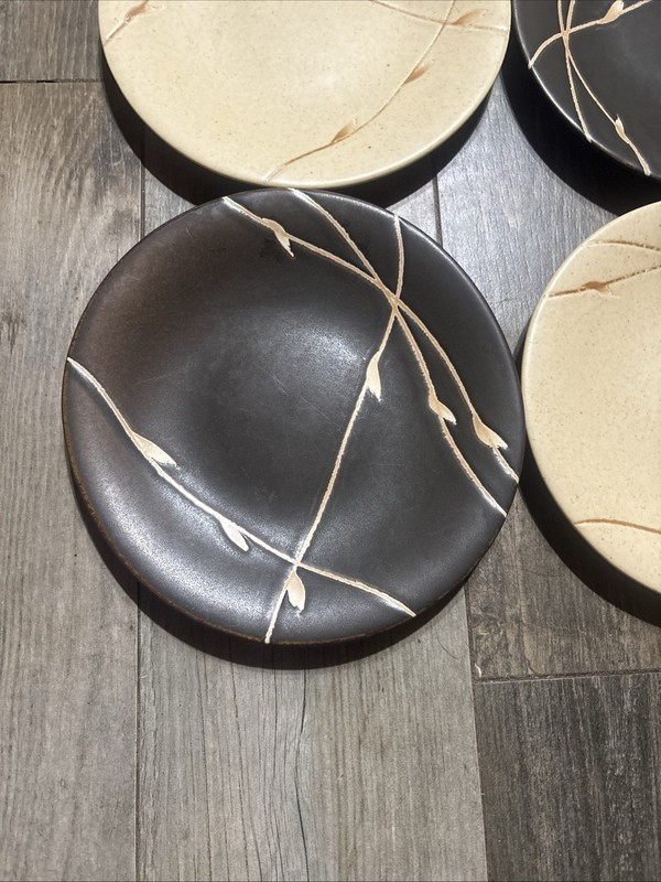 Pottery barn Willow salad plate set a 4- 2 cream 2 brown Discontinued Japan gallery