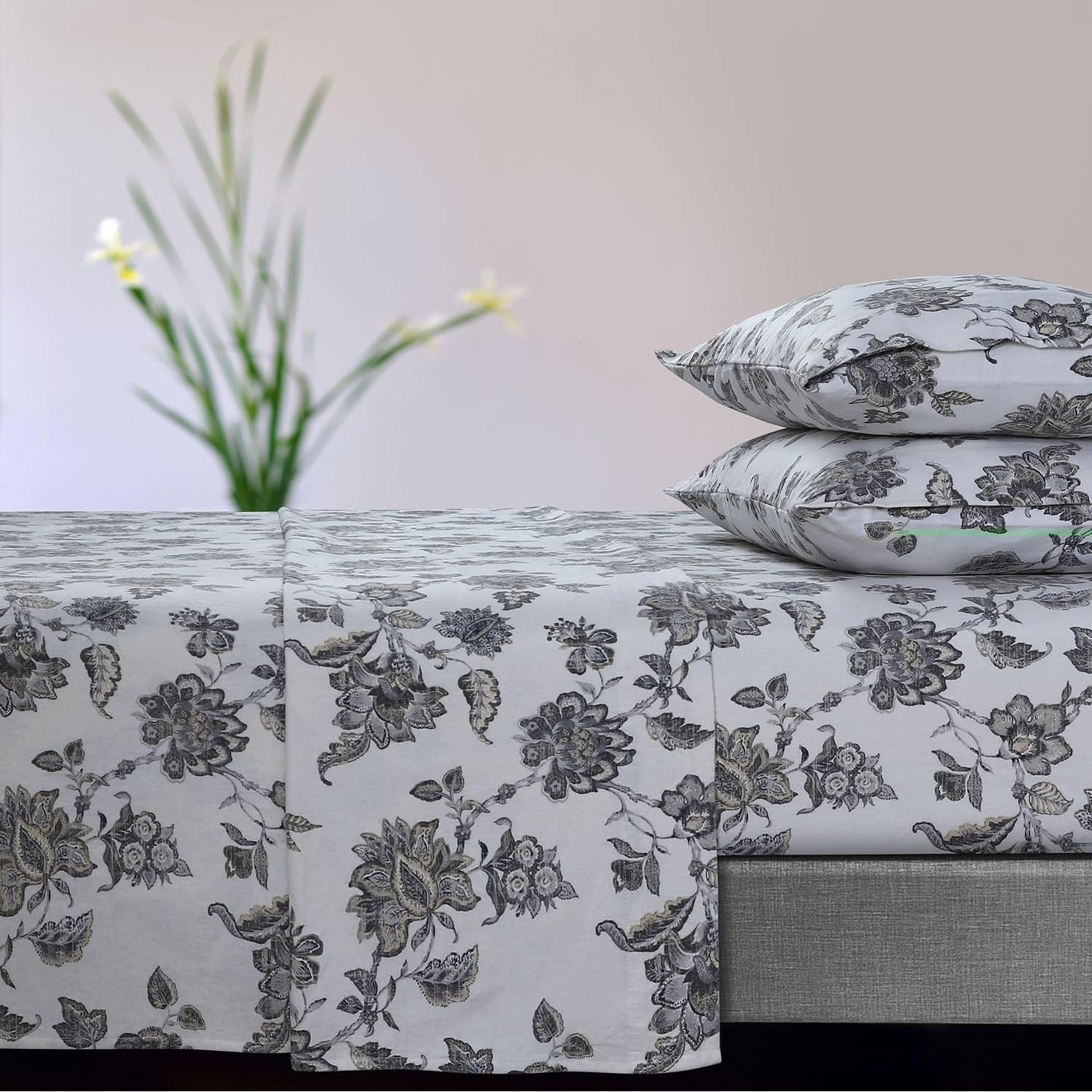 Ultra-Soft Flannel Sheet Set, 170-GSM Cotton, Deep Pocket, Cozy Winter Bedding - gallery