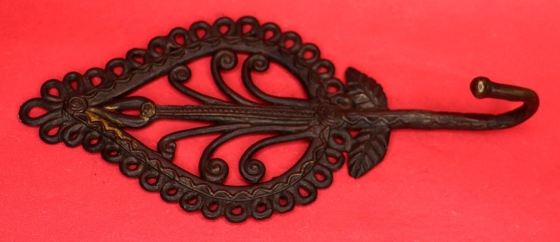 Leaf Shape Handmade Antique Style Brass Key Cloth Towel Wall Hook Hanger Gift gallery
