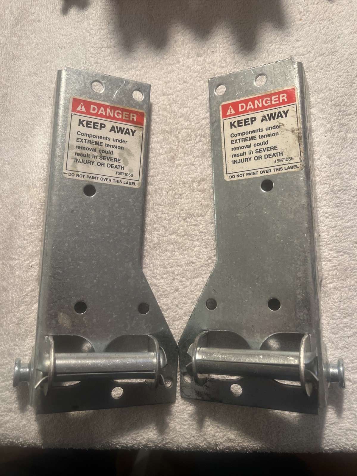 Raynor Garage Door Bottom Brackets One Pair Left/Right New gallery