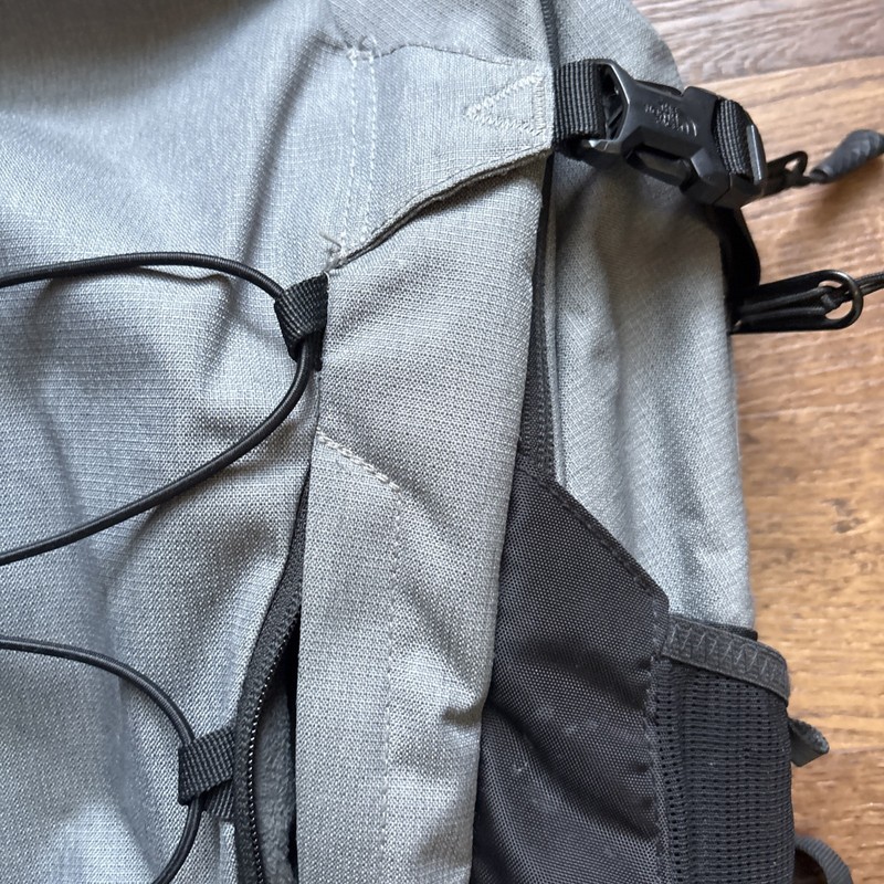 The North Face Generator Backpack Daypack Laptop Grey School Bag 4