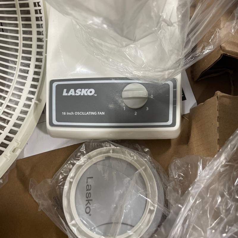 Lasko 16 in. 3-Speed Oscillating Performance Table Fan 3151G gallery