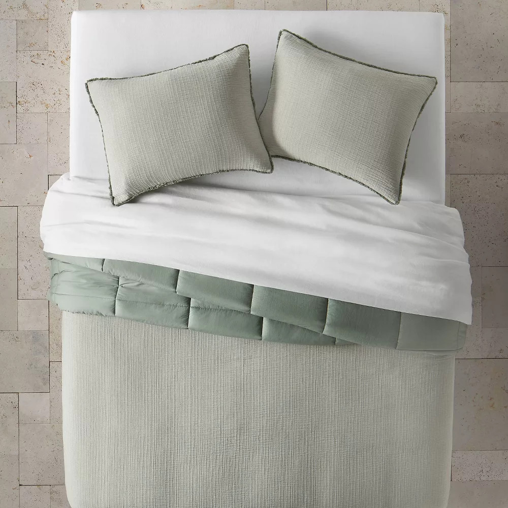 King Textured Chambray Cotton Comforter & Sham Set Sage Green - Casaluna gallery
