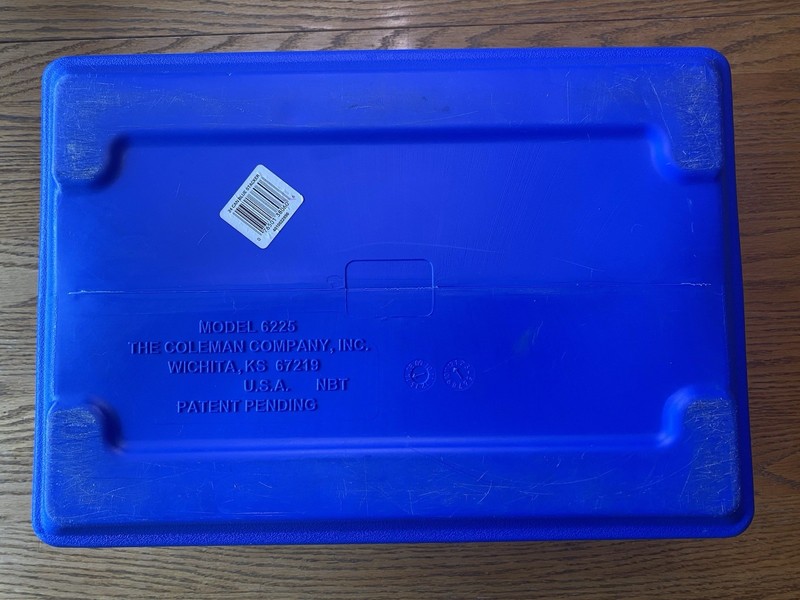 Coleman Party Stacker Model 6225 Cooler Fits 24 Cans Blue & White Made In USA gallery