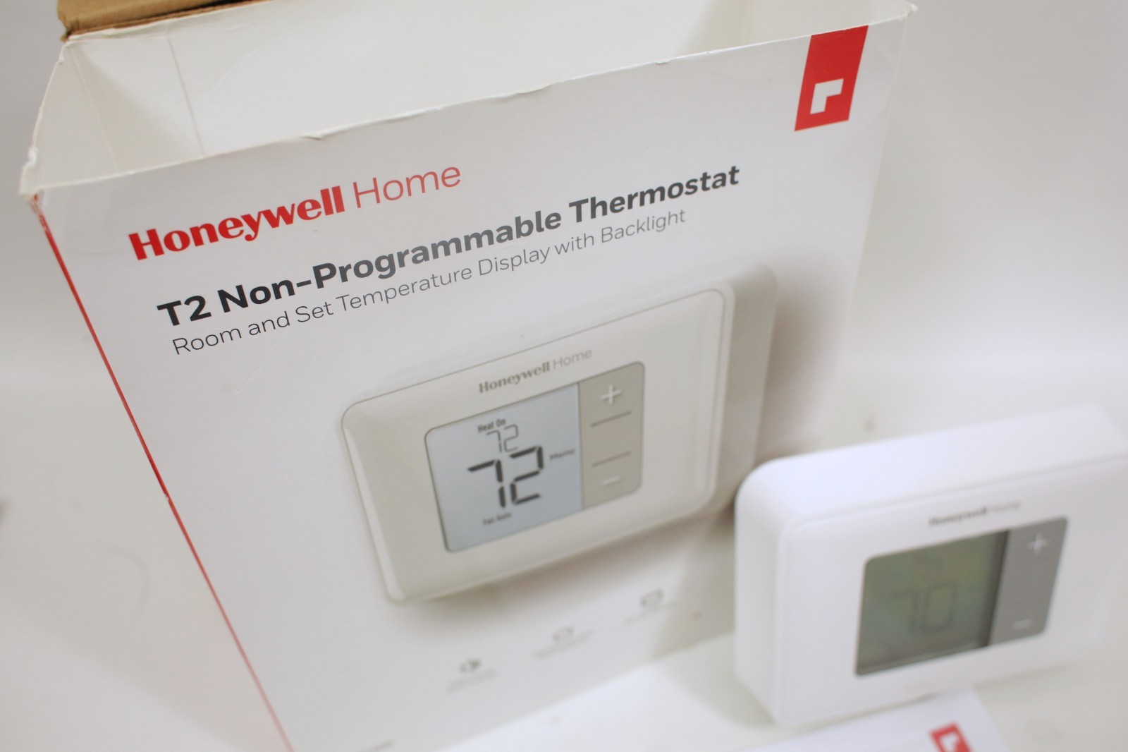 Honeywell Home T2 Digital Non-Programmable Thermostat RTH5160D Backlit Display gallery