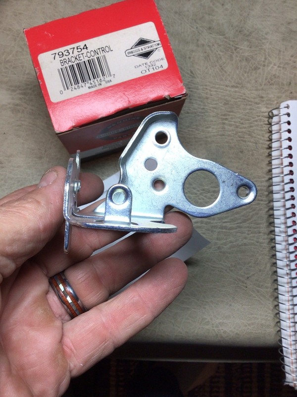 793754 Control Bracket Briggs And Stratton New Oem gallery
