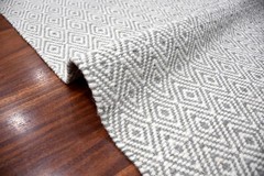 Hand Woven 100% Wool Reversible Diamond Pattern Flatweave Area rug Ivory Gray