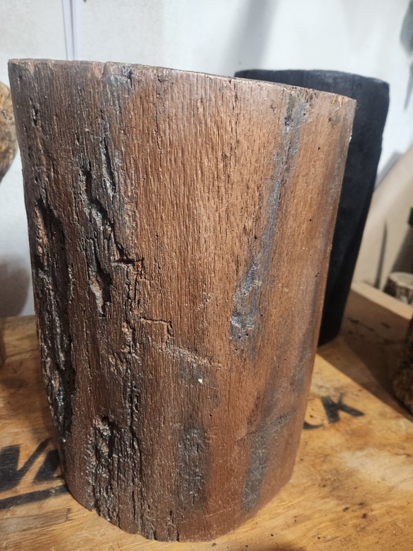 tree stump, Side Table, Stool gallery
