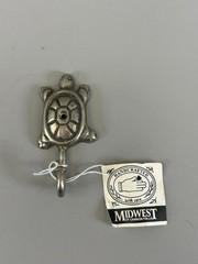 Metal Sea Turtle Wall Hook Silver Tone Midwest Cannon Falls New w/ Tag No Screw