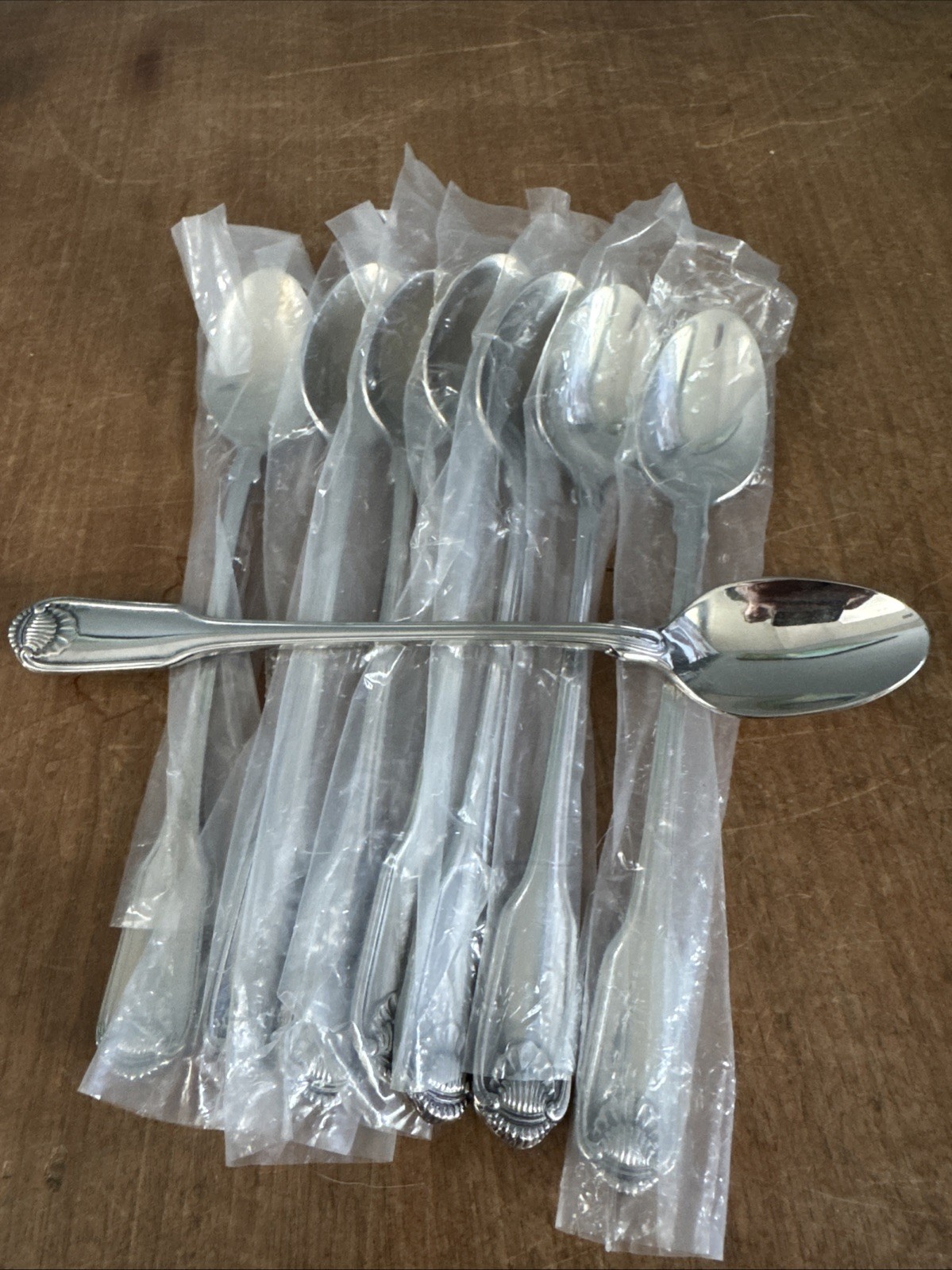 Oneida Classic Shell Cube Mark Iced Tea Spoons Set of 8 Stainless Replacement T gallery