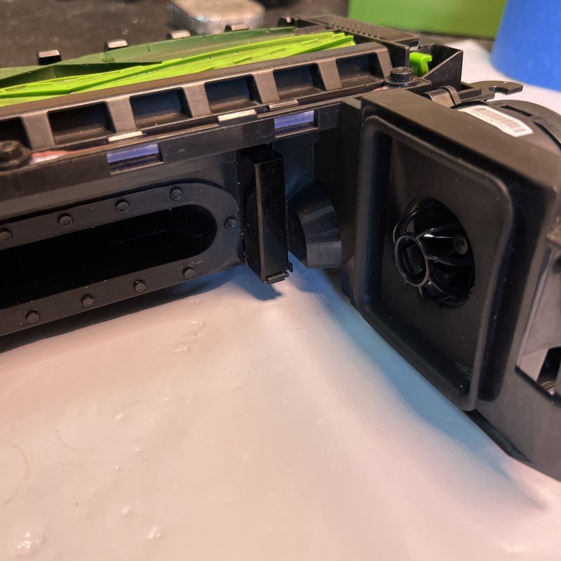 Roomba Combo j9+ Cleaning Head Module Suction Motor Water Pump Complete Tested gallery