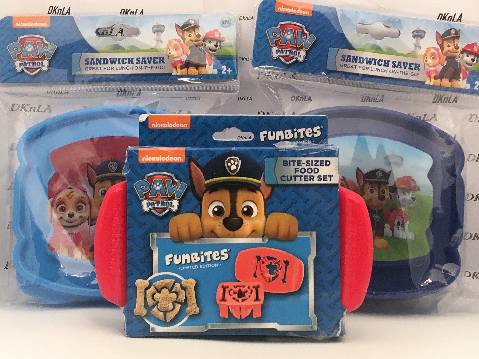 Paw Patrol Bite-Sized Food Cutter Set & Lot of 2 Sandwich Saver Containers NEW gallery