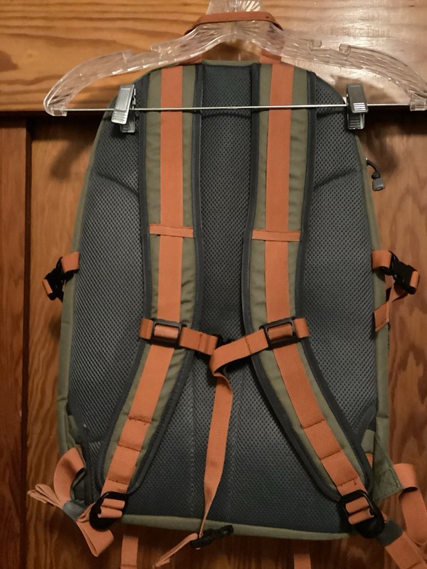 Eddie Bauer Hiking/School Backpack(20”X15”) 3