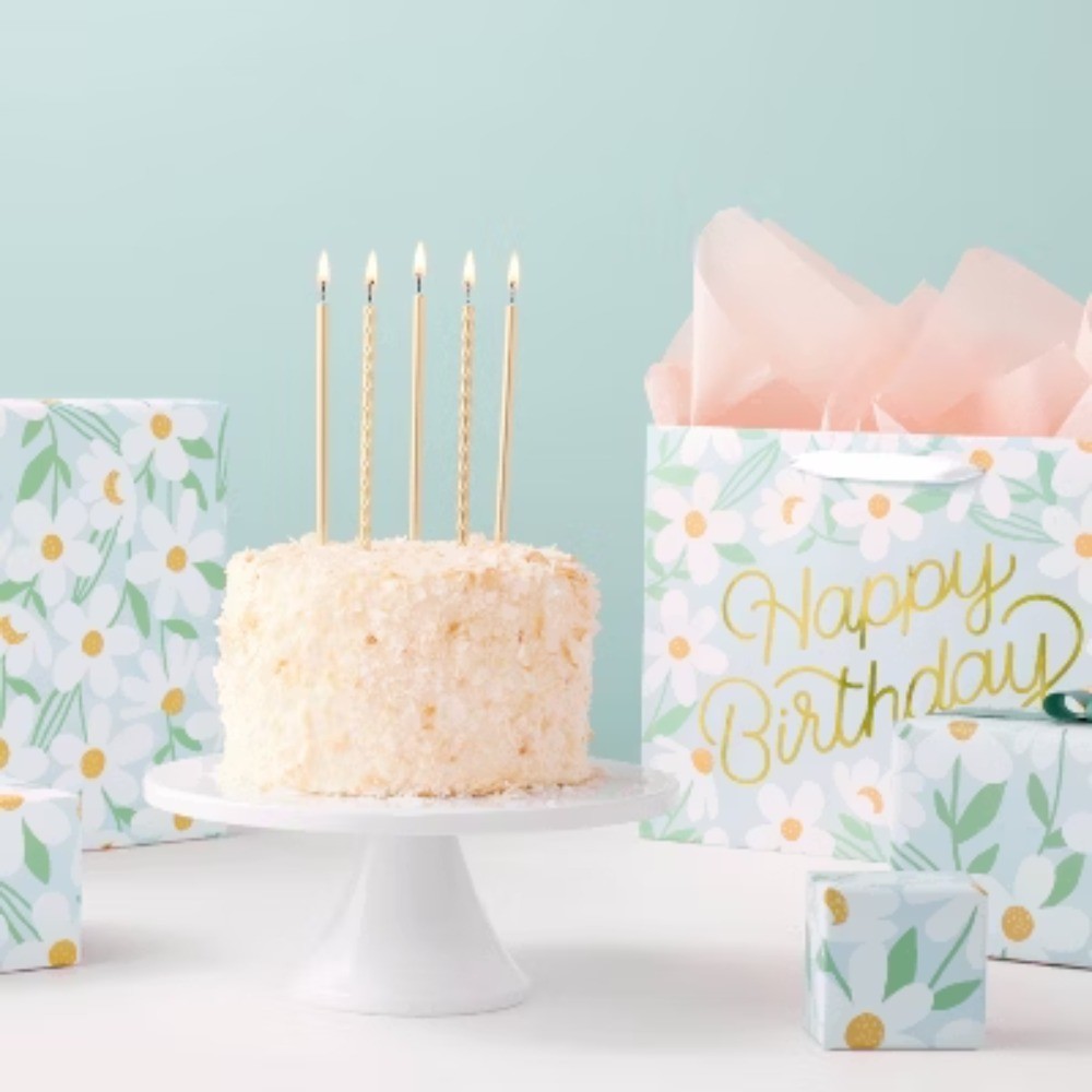 Made from metal for long-lasting use White Cake Stand gallery