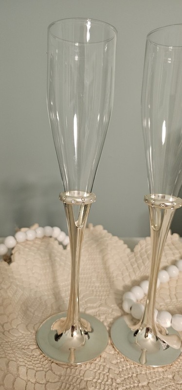 Lenox Devotion Wedding Champagne Glasses 2 Silver Plate Rhinestones Rings 9.5" gallery