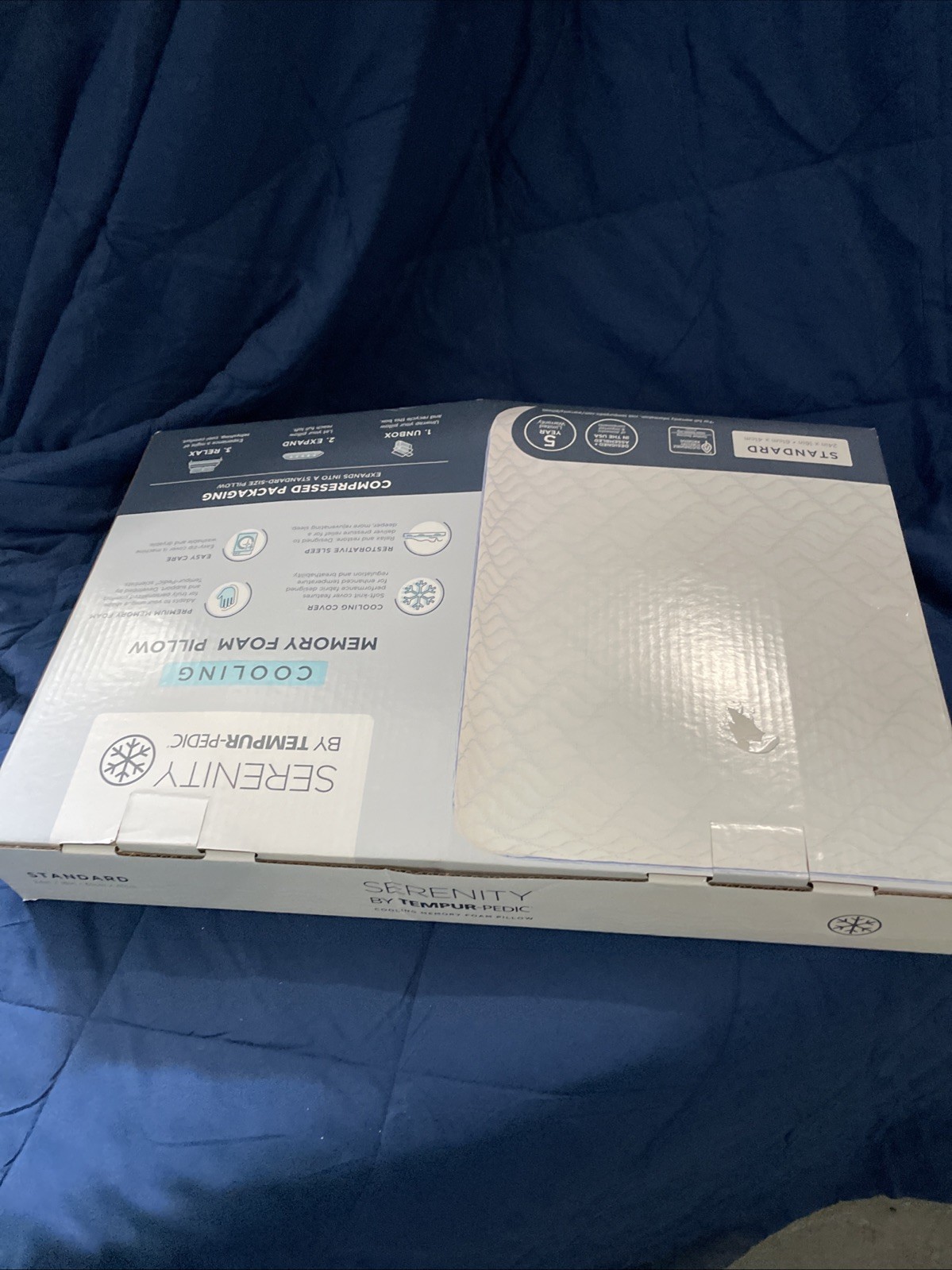 Serenity by Tempur-Pedic Cooling Memory Foam Pillow - Standard gallery