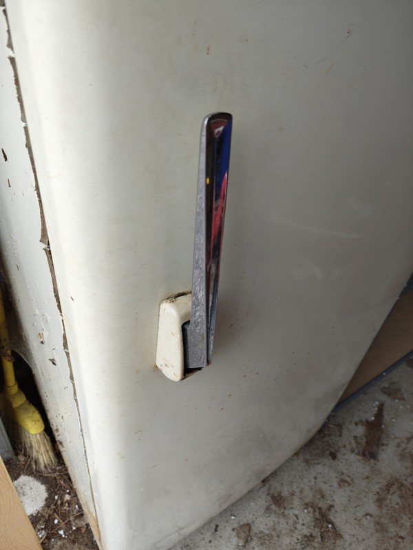 Coronado Upright Freezer White Single Door Manual Defrost Adjustable Thermostat gallery