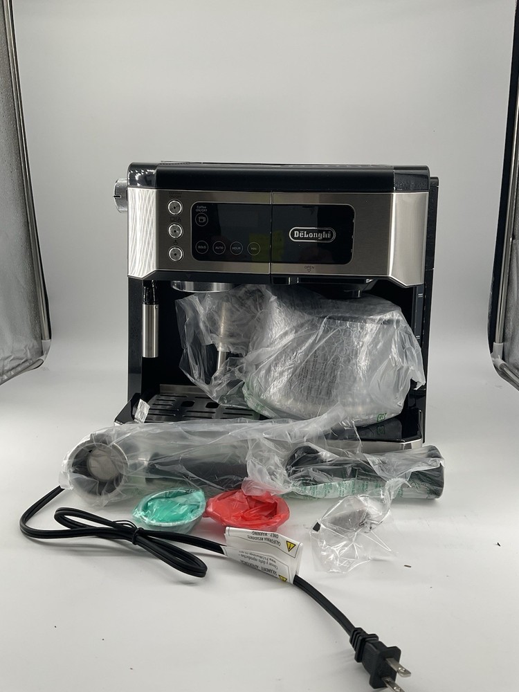 DeLonghi 32 oz Espresso Maker Machine Brewer Black All-In-One (A299)