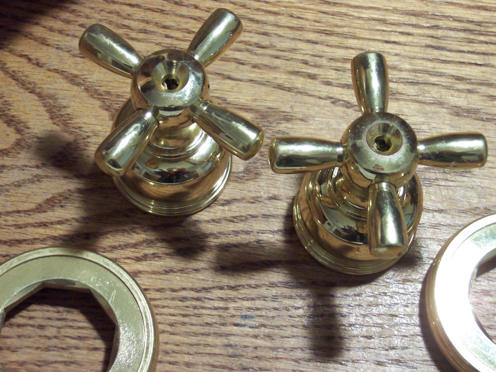 Vintage Delta Brass bath Faucet Handles in Box NOS RP14790PB gallery