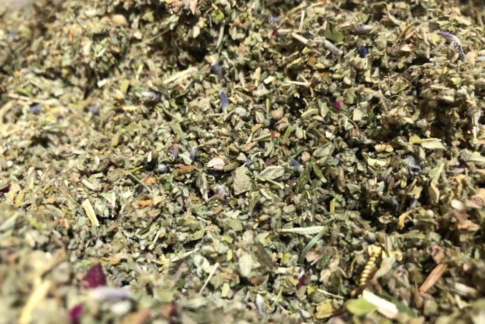 No.58 Blend Lemon Balm Uva Ursi Mullein Lavender Passionflower +Plus More Herbs! gallery