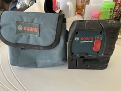 Bosch GPL3 Three Point Self Leveling Alignment Professional Point Laser Case